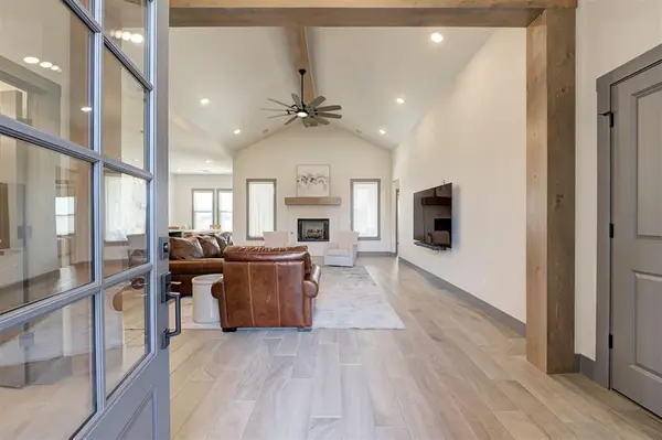 1404 Monterey DR, Norman, OK 73072