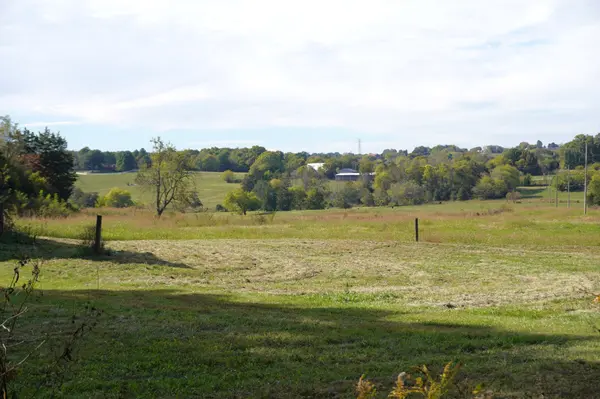 913 Brotherton Rd, Jefferson City, TN 37760
