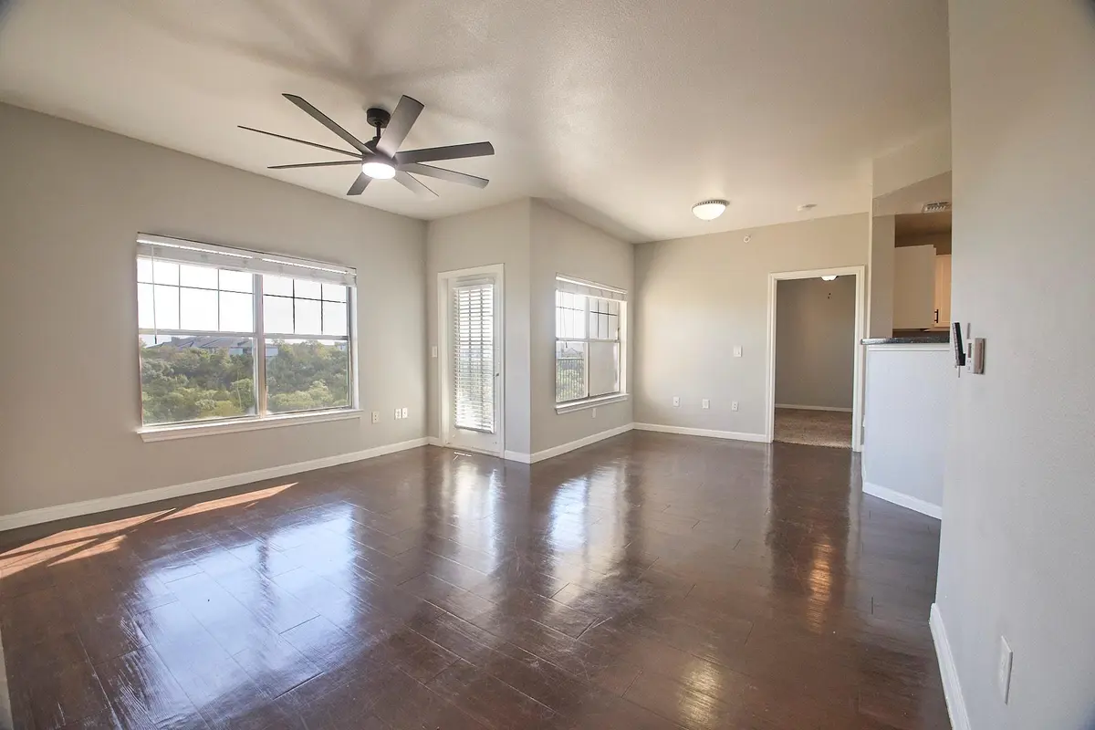 2320 Gracy Farms LN #1332, Austin, TX 78758