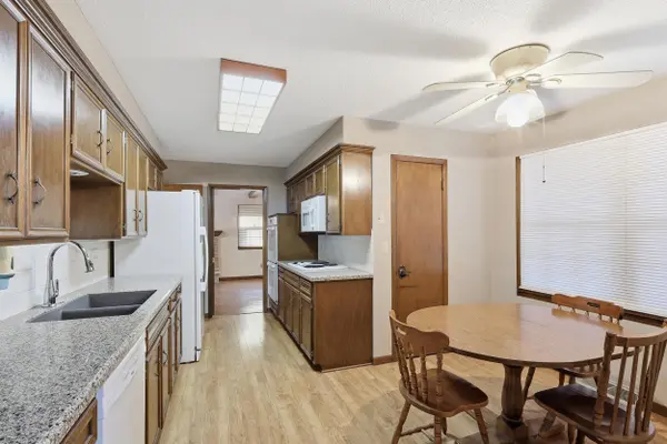 8310 E Brentmoor Lane, Wichita, KS 67206