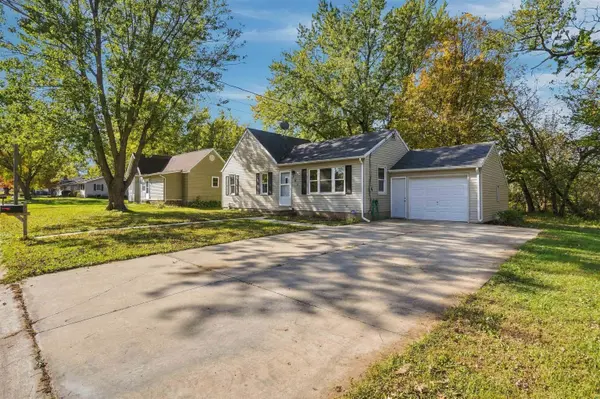 705 SW 9th AVE, Independence, IA 50644