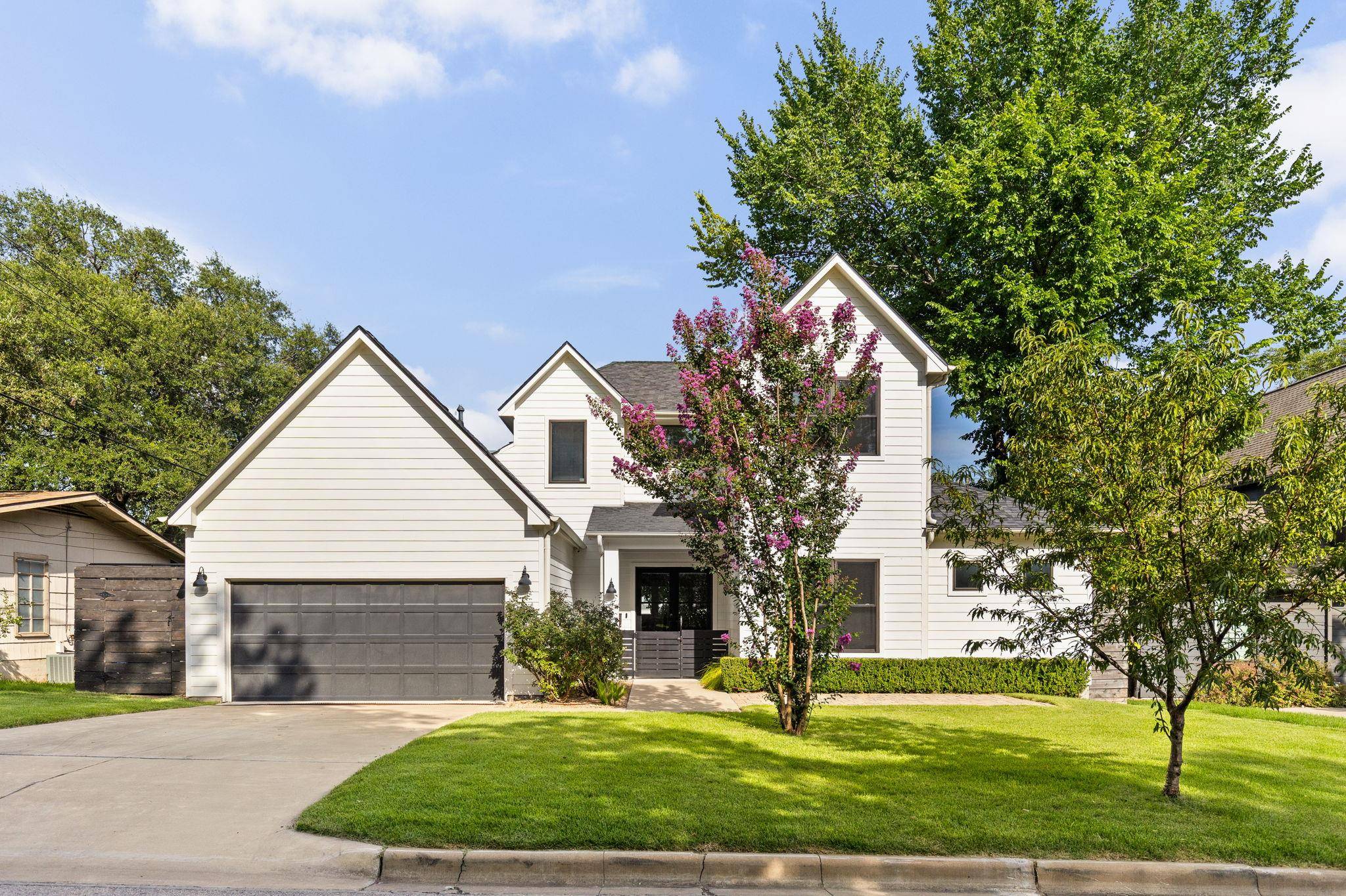 4509 Finley DR, Austin, TX 78731