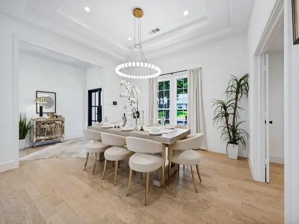16810 Deer Park Drive, Dallas, TX 75248