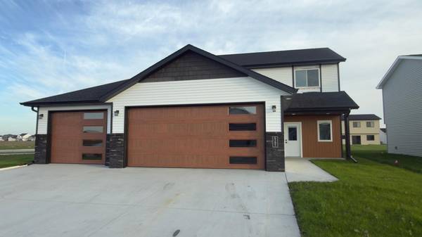 6297 86th AVE S, Horace, ND 58047