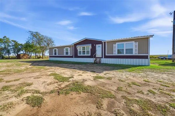 17620 County Road NS 213 RD, Tipton, OK 73570