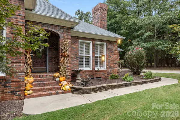 205 General Joseph Wheeler ST, Stanley, NC 28164