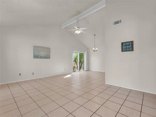 404 Creek CV #A, Round Rock, TX 78664