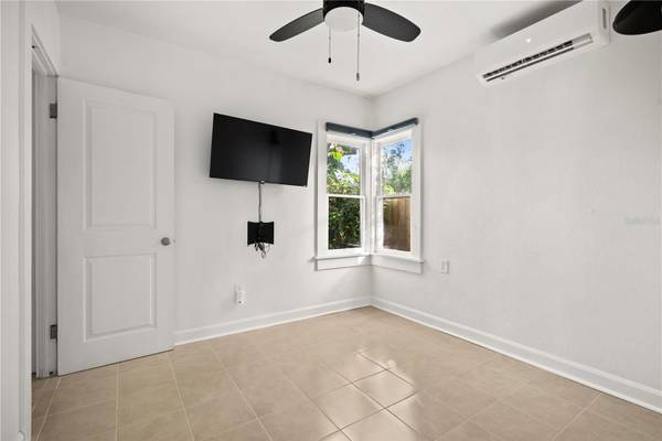 607 N OSCEOLA AVE, Clearwater, FL 33765
