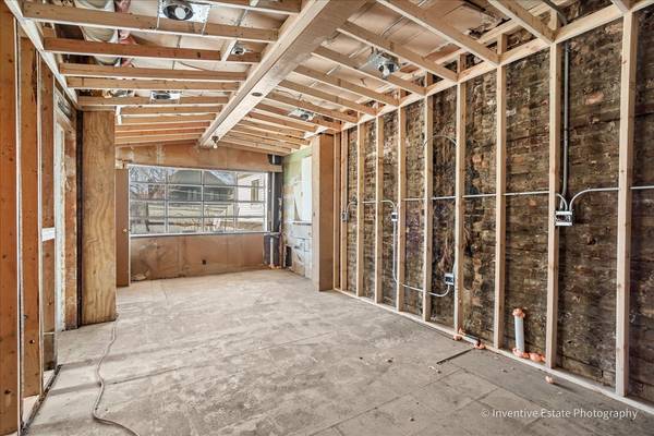3636 N Ashland AVE, Chicago, IL 60613