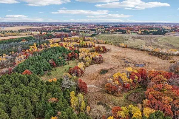 TBD University AVE, Isanti, MN 55040
