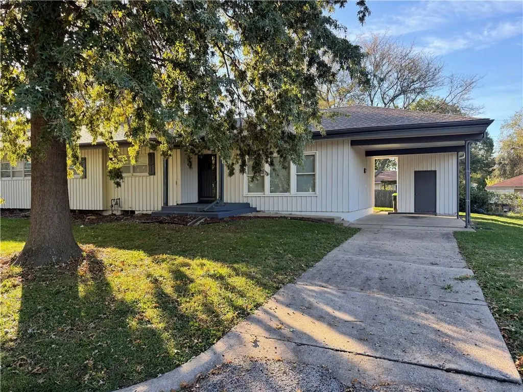 502 Tumbleweed PL, Belton, MO 64012