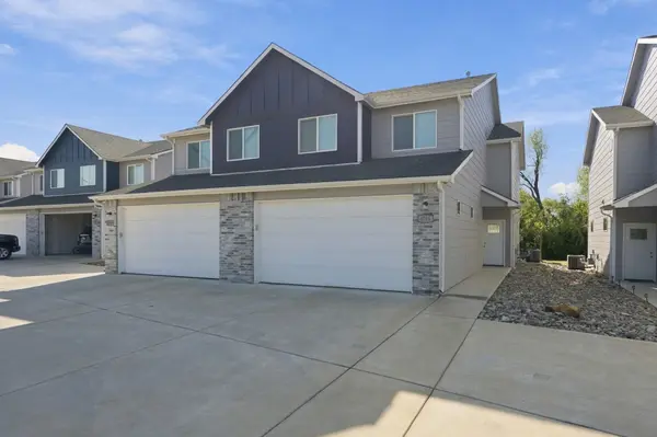 4441 E 45th St N, Wichita, KS 67220-2445
