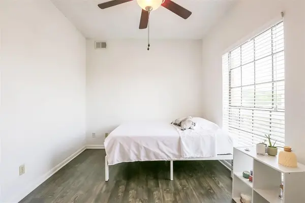 912 W 22nd ST #302, Austin, TX 78705