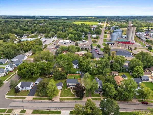 830 12th AVE, Baldwin, WI 54002