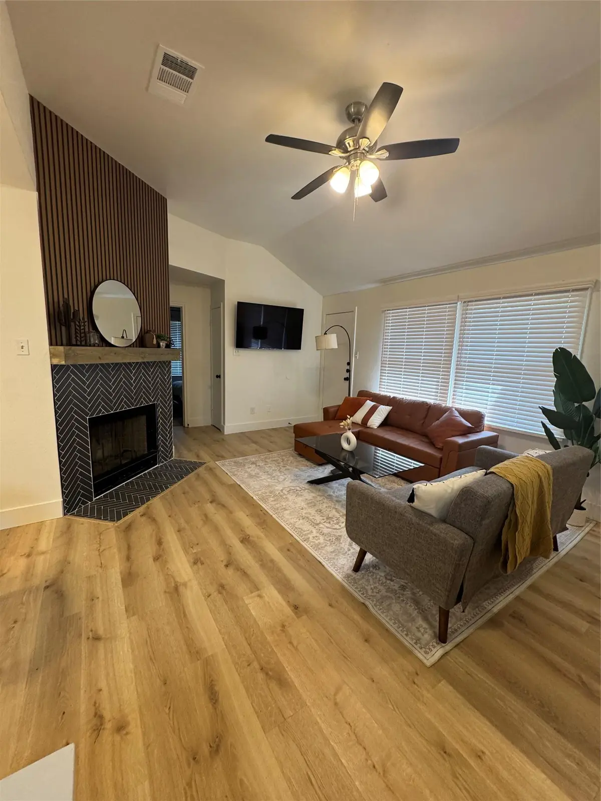 1906 Alex Ave #A, Austin, TX 78728