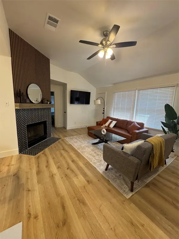 1906 Alex Ave #A, Austin, TX 78728