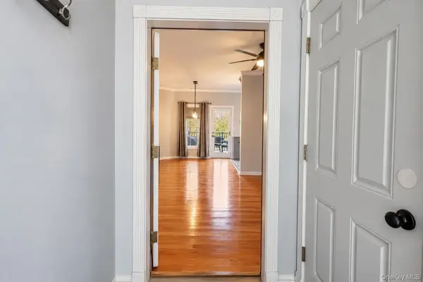 103 High Point CIR, Newburgh, NY 12550