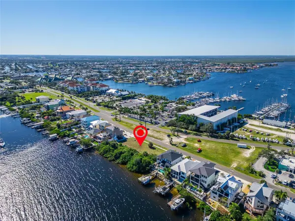 APOLLO BEACH BLVD, Apollo Beach, FL 33572