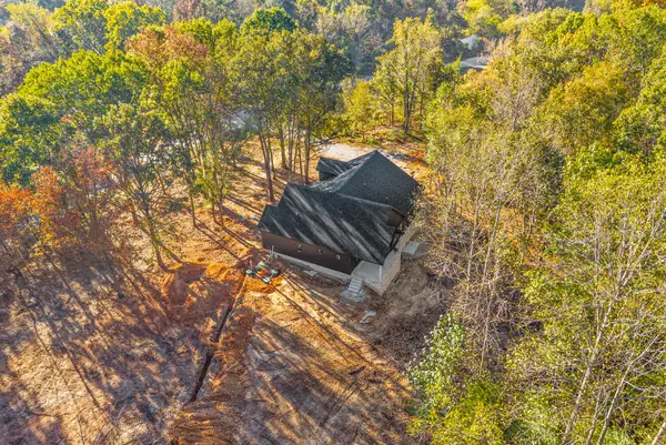 2638 Moody Rd, Clarksville, TN 37040
