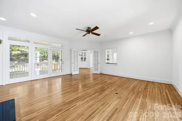 6502 Carriage LN, Waxhaw, NC 28173