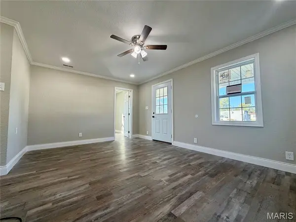 102 First ST, Qulin, MO 63961