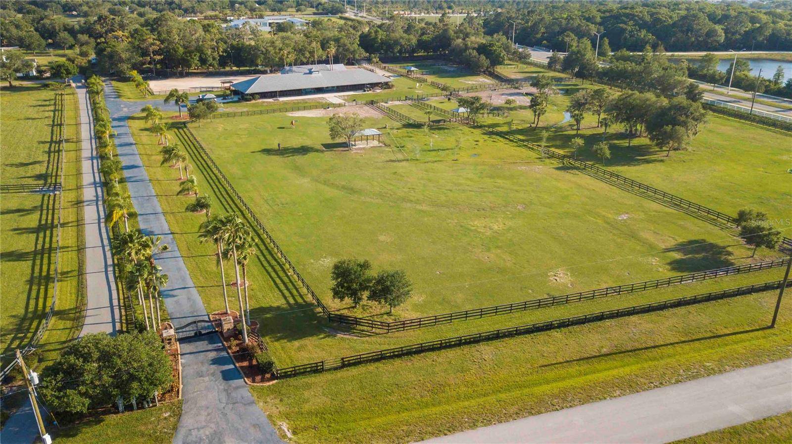 7710 COW CAMP LN, Sarasota, FL 34240