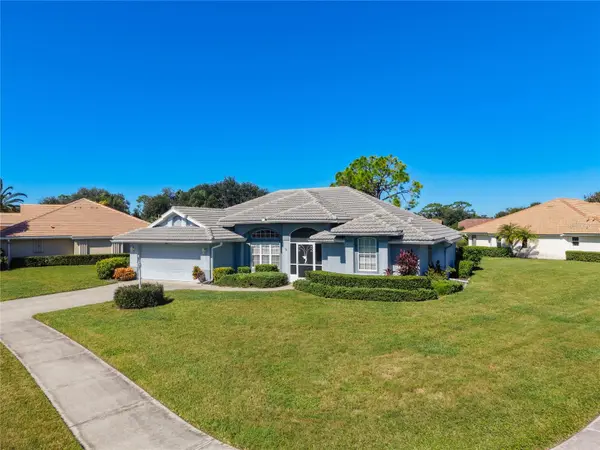 5065 WHITESTONE DR, Venice, FL 34293