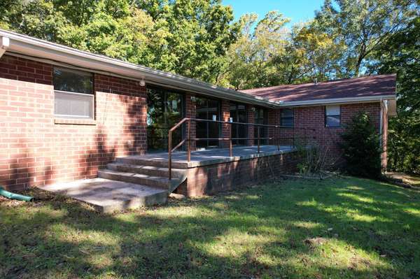 116 N Magnolia Avenue, South Pittsburg, TN 37380