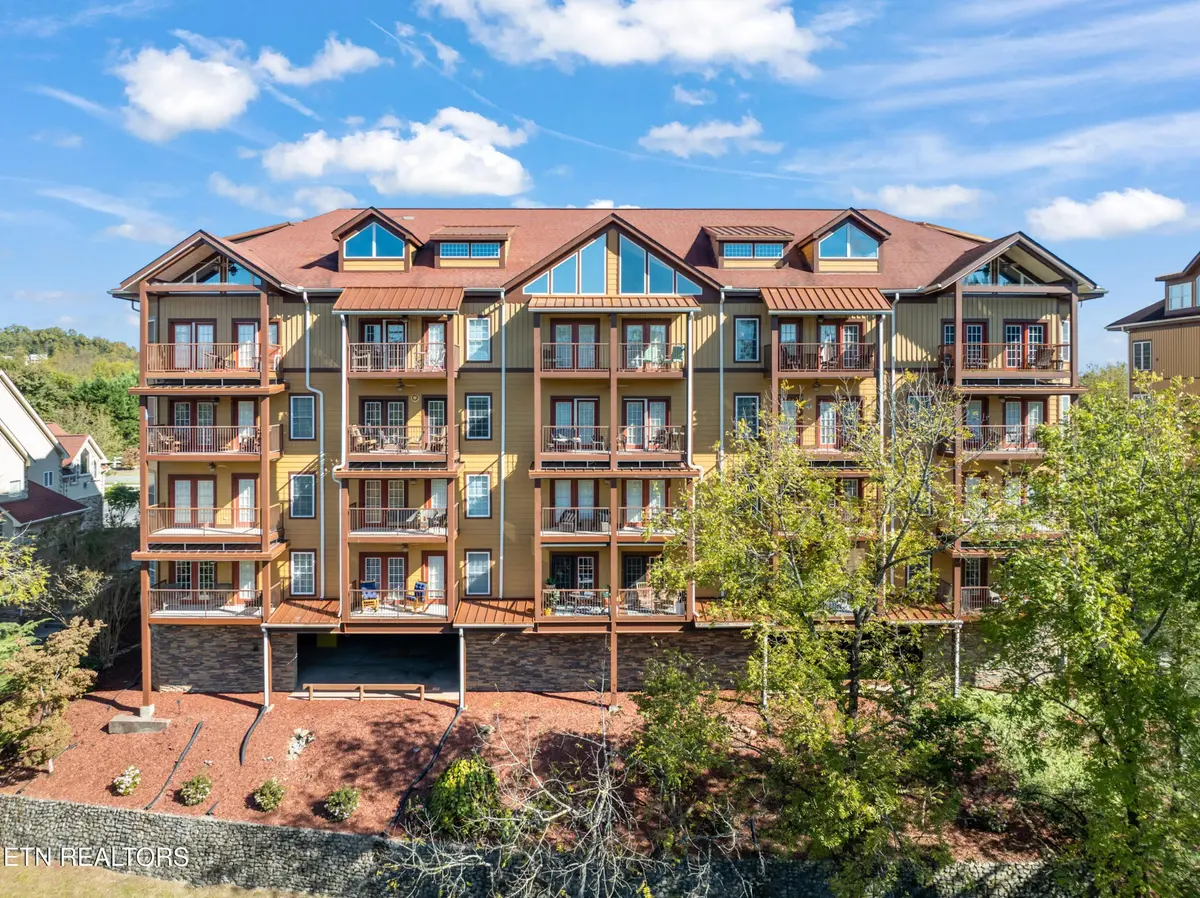 527 River Place Way #334, Sevierville, TN 37862
