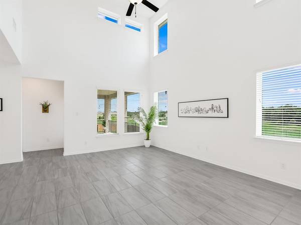 321 Barton Oak TRL, Georgetown, TX 78628