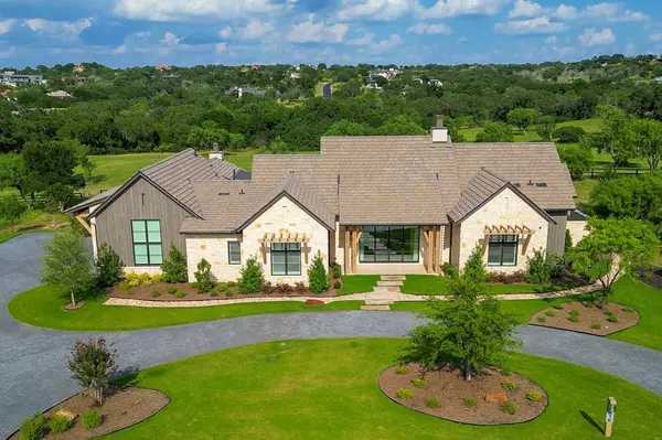 816 Trails Parkway, Horseshoe Bay, TX 78657-6451