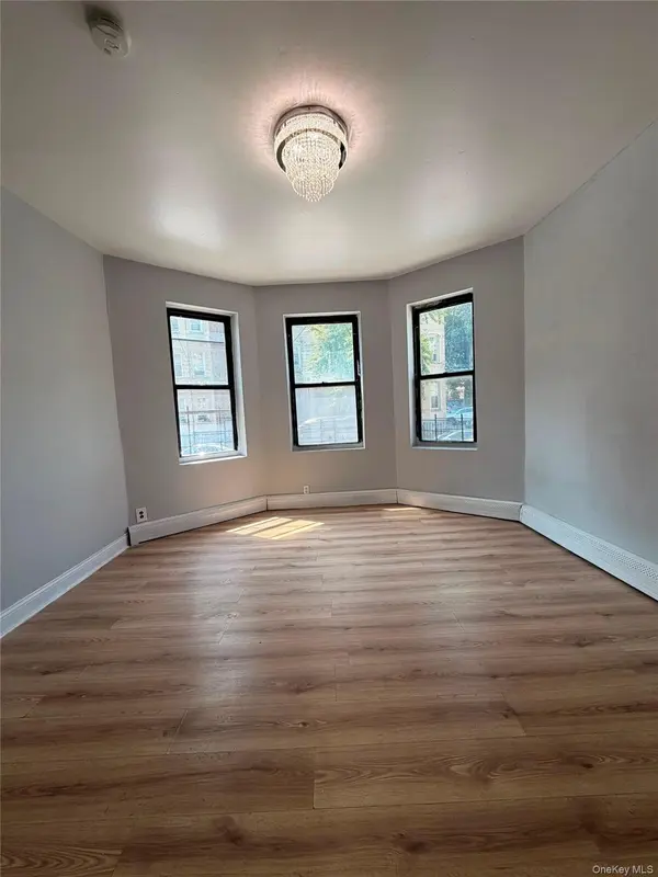 11 Lawrence st #1L, Yonkers, NY 10705