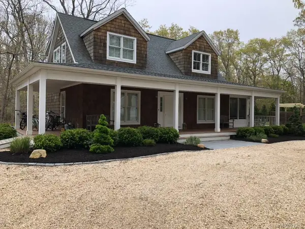 11 15th ST, East Hampton, NY 11937