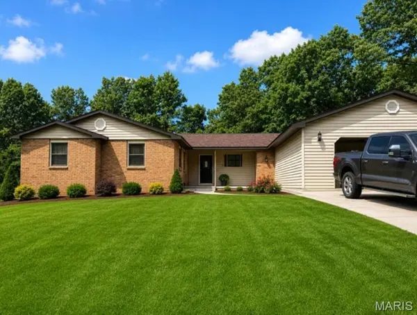 16924 Heller LN, St Robert, MO 65584
