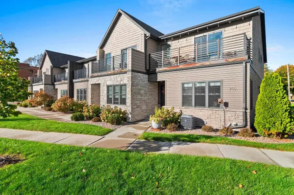 755 WILLIAM ST ##6, De Pere, WI 54115