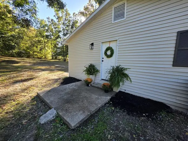 186 Maple Ave, Mc Kenzie, TN 38201