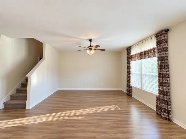 503 Hoot Owl LN S, Leander, TX 78641