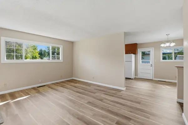 3045 S Richmond Ave, Wichita, KS 67217