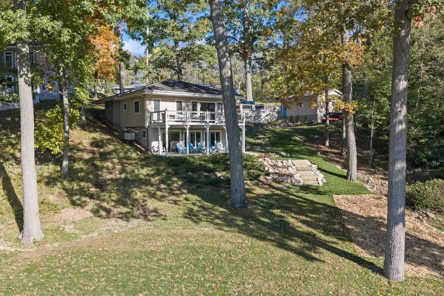 87 EMS T34C LN, Leesburg, IN 46538
