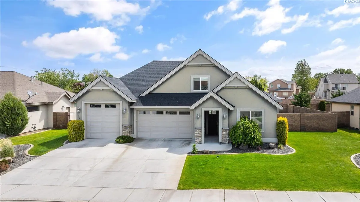 2536 Tiger Ln, Richland, WA 99352