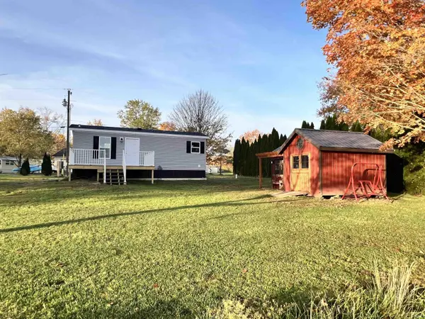 7390 S Caldwell Lake Dr ***, Claypool, IN 46510