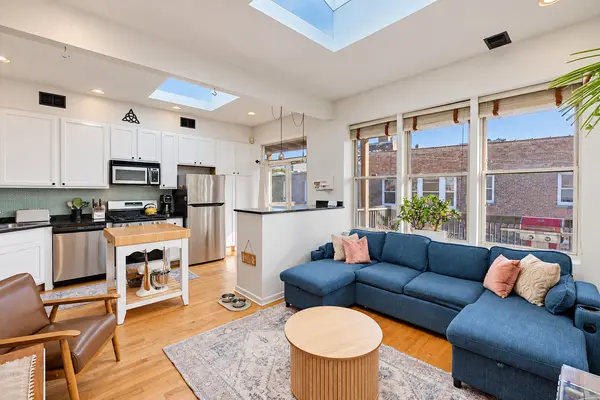 835 W Lawrence AVE #3S, Chicago, IL 60640