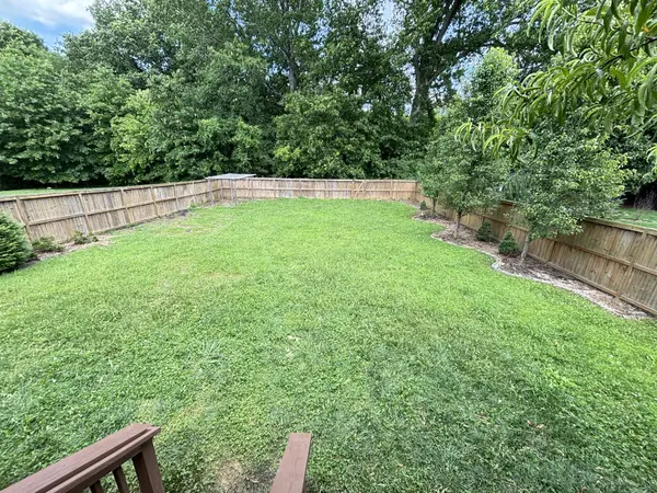 395 Goodman Dr, Gallatin, TN 37066