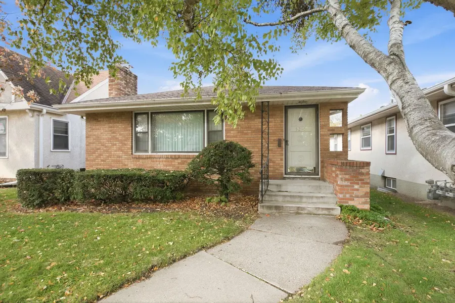 5216 Bloomington AVE, Minneapolis, MN 55417