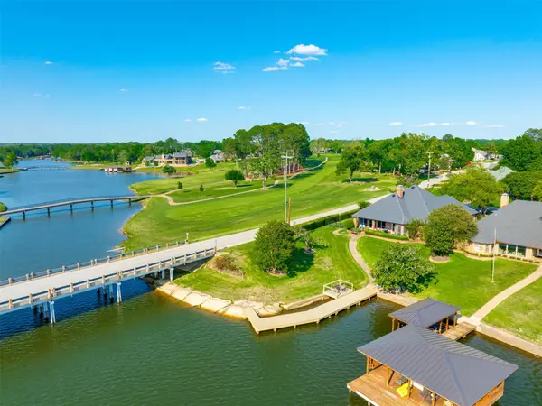 100 Clear View DR, Bullard, TX 75757