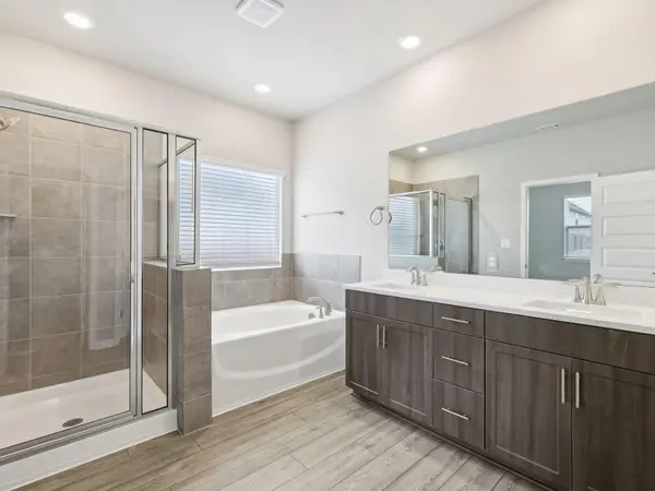 353 Old Town RD, Kyle, TX 78640