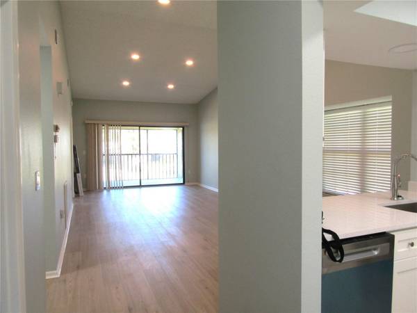 4404 WEYBRIDGE #96, Sarasota, FL 34235