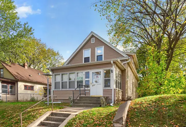 864 Case AVE, Saint Paul, MN 55106
