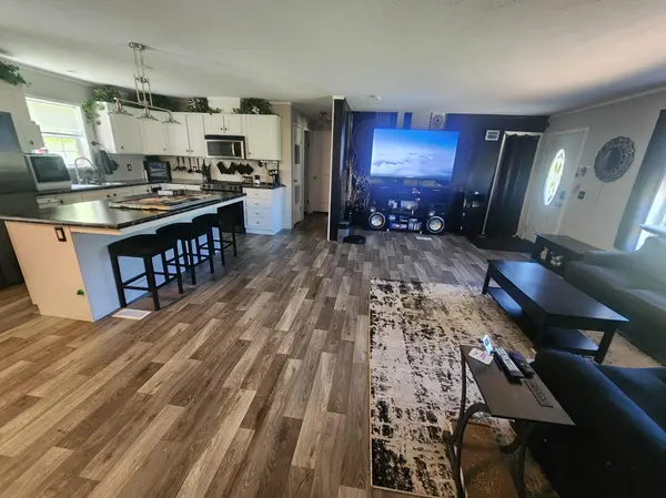 27939 Forest BLVD, Wyoming, MN 55092