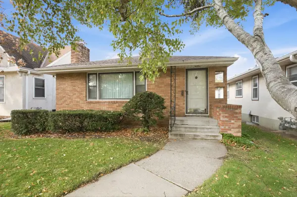 5216 Bloomington AVE, Minneapolis, MN 55417